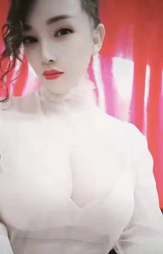 Elizabeth photo