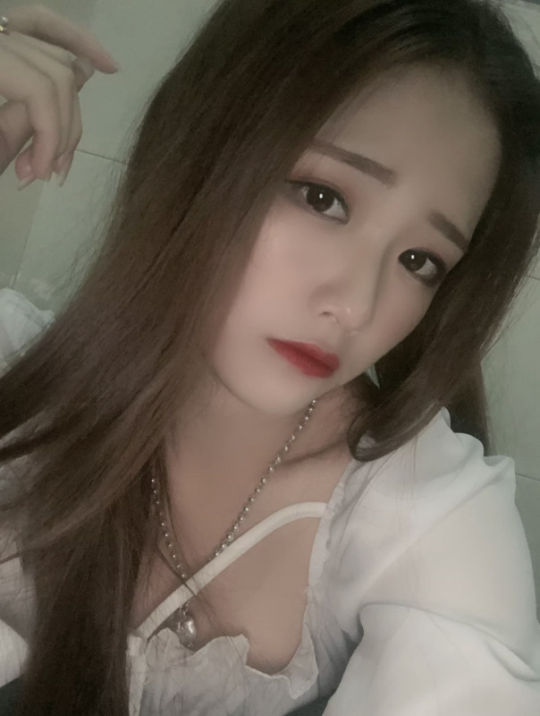 Aleesa photo
