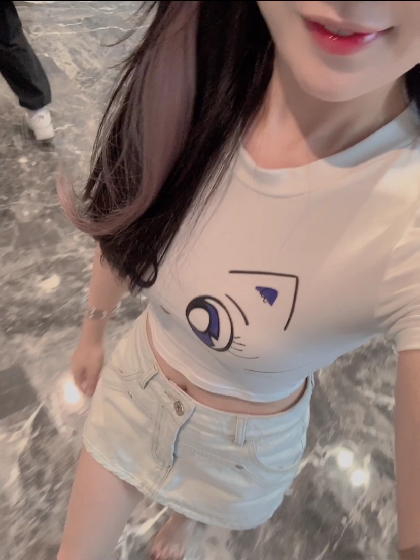 Pinky photo