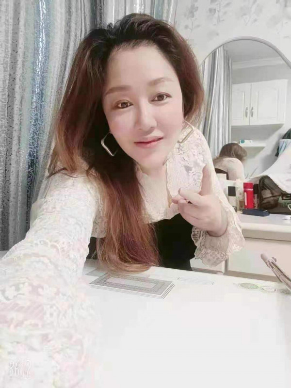 She never says photo
