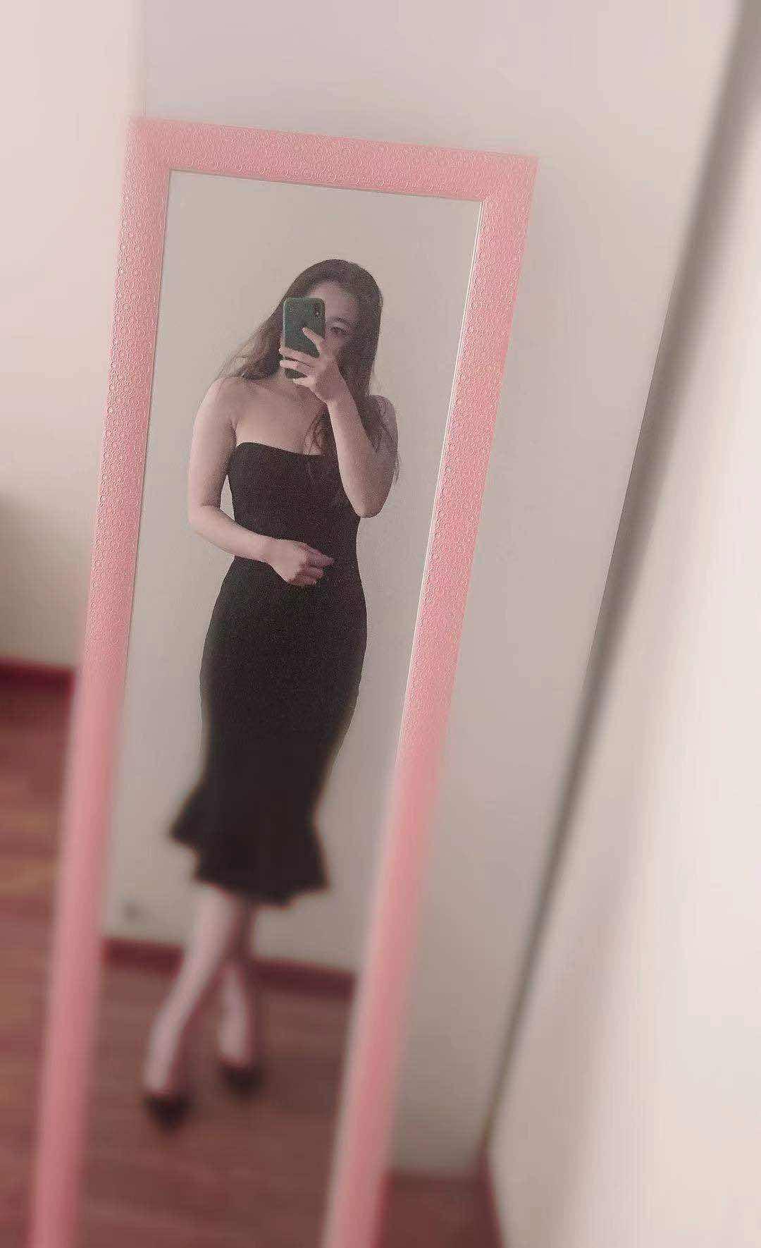 Didn't mention photo