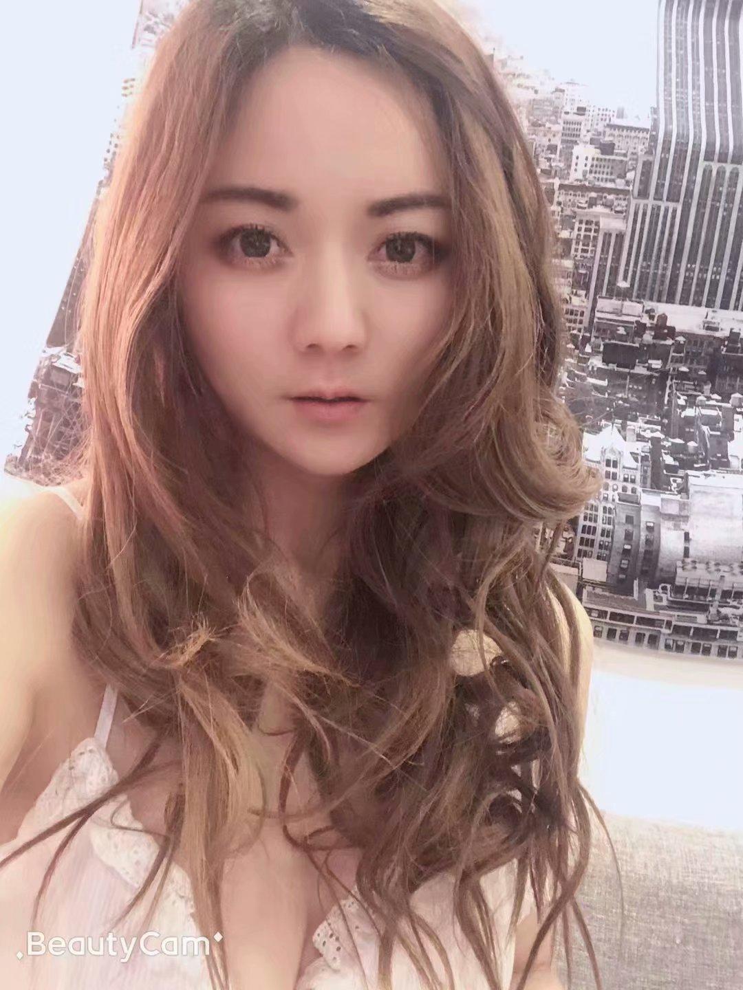 Lindsay photo