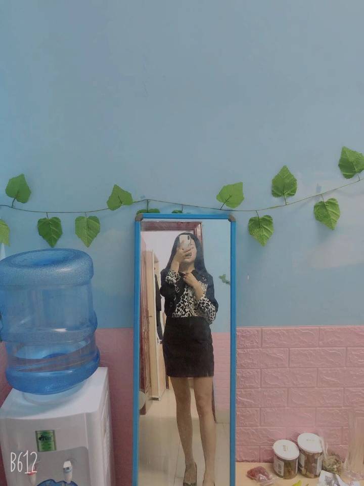 Radhika photo
